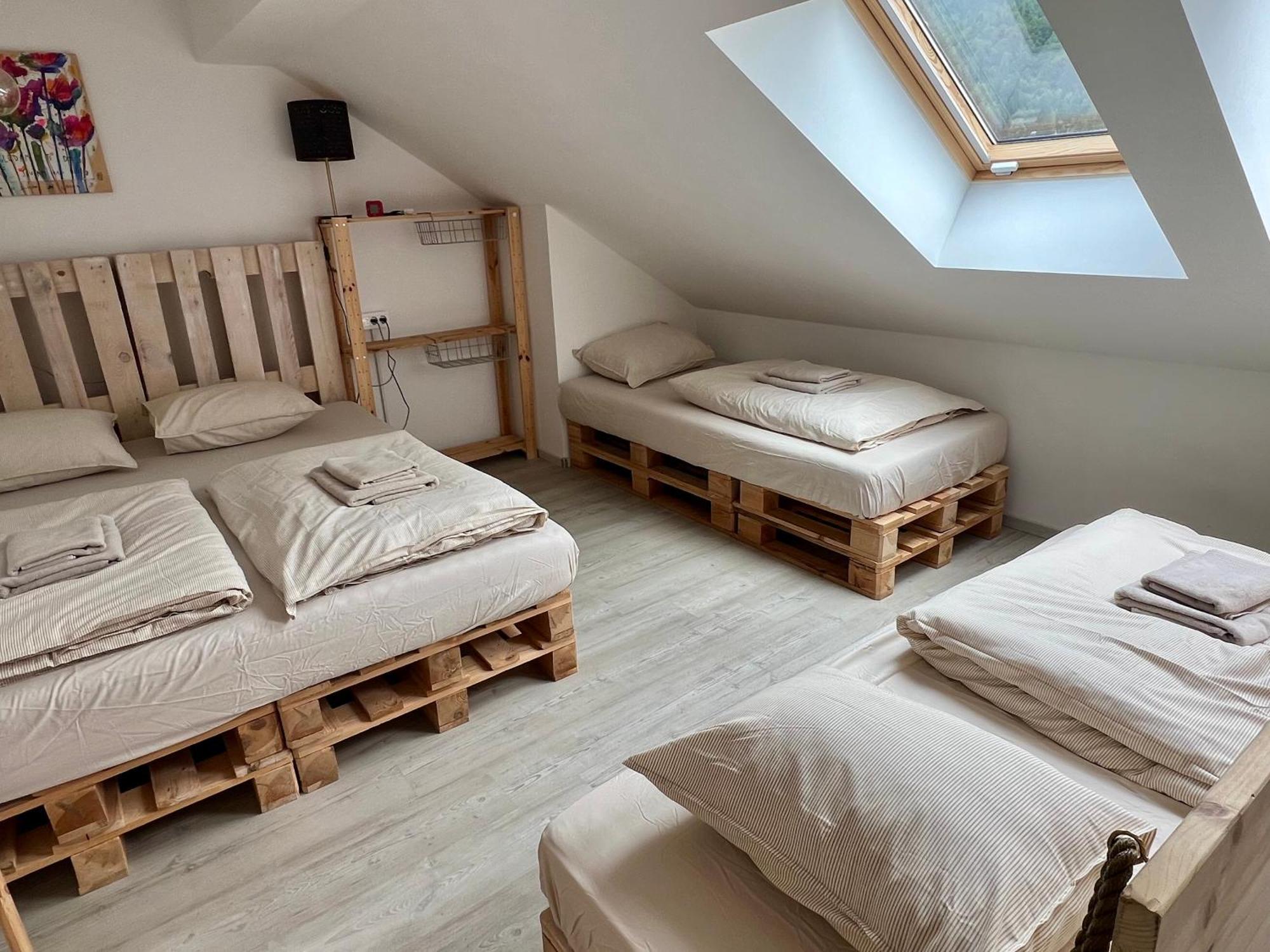 Sport & Sunny Cosy Alpine Retreat Apartment Kranjska Gora Ngoại thất bức ảnh